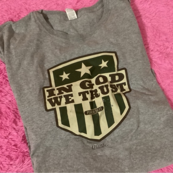 IN GOD WE TRUST, PSALM 56:11.  FRUIT OF THE LOOM 3X T-SHIRT WEAR IR PROUD - Picture 1 of 2